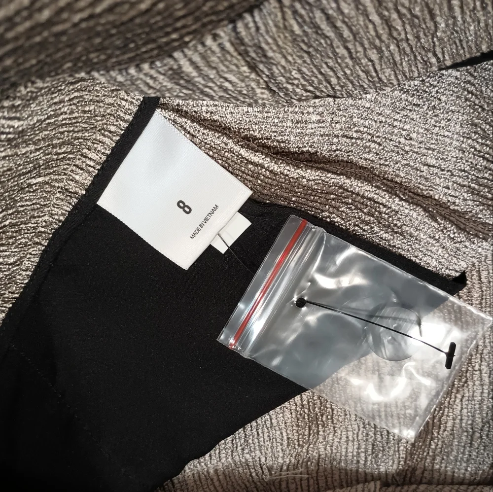 Express Metallic paper bag shorts - Picture 4 of 8